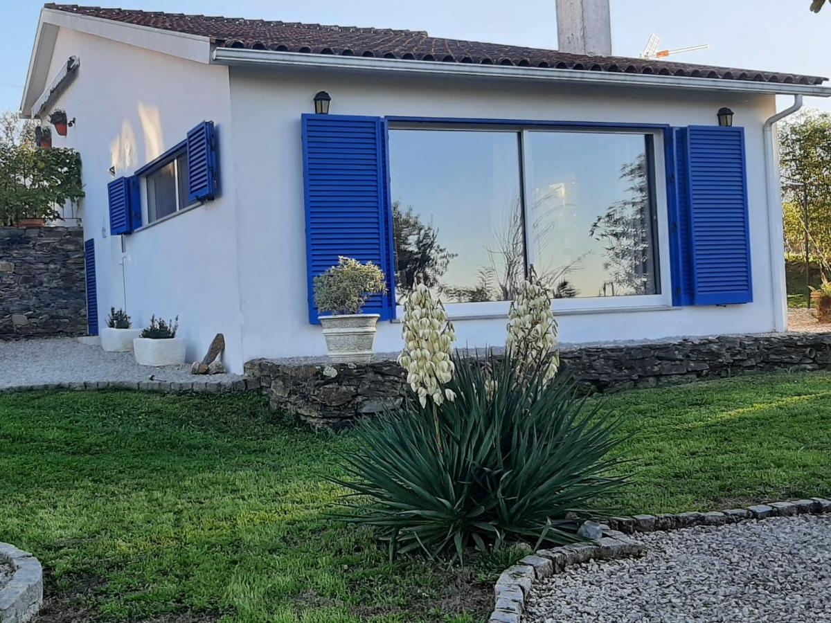 A Casa Francesa Vila Anceriz Exterior foto